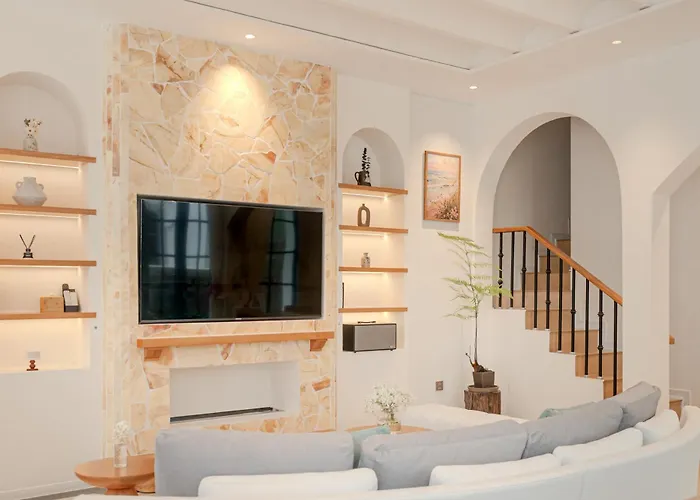 S Villa Ha Long - City Center, Near Beach - 6Br Private Villa With Pool, Jacuzzi, Sauna, Karaoke